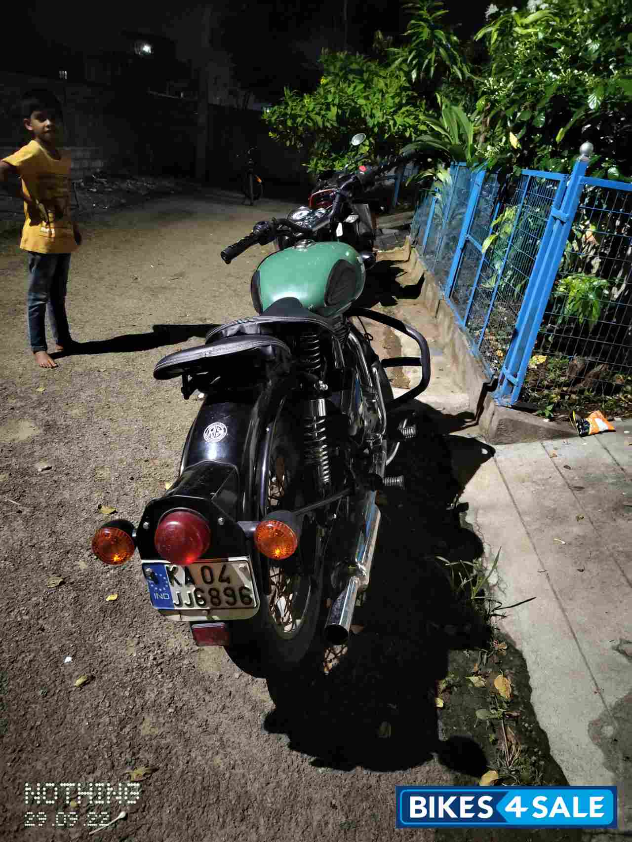 Royal Enfield Classic 350 Redditch Green