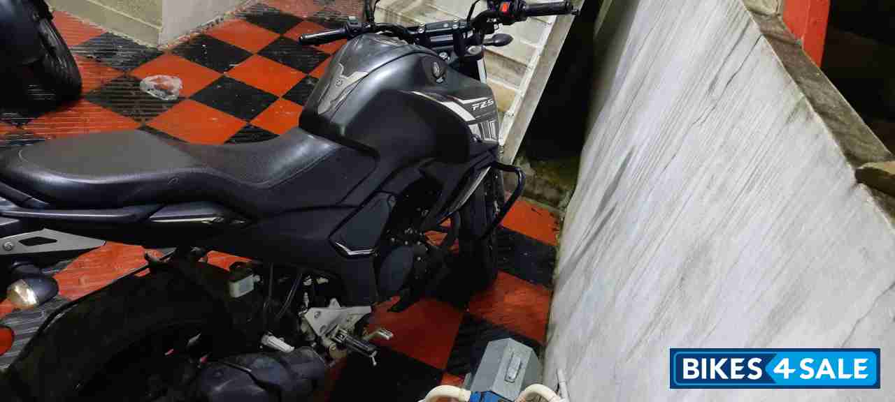 Yamaha FZ-S FI V3 BS6