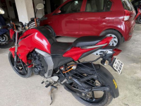 Red Yamaha FZ FI V2