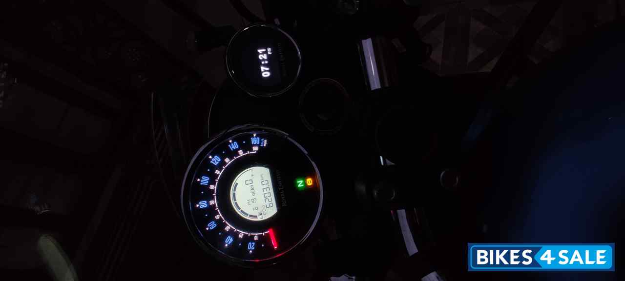 Royal Enfield Meteor 350 Supernova