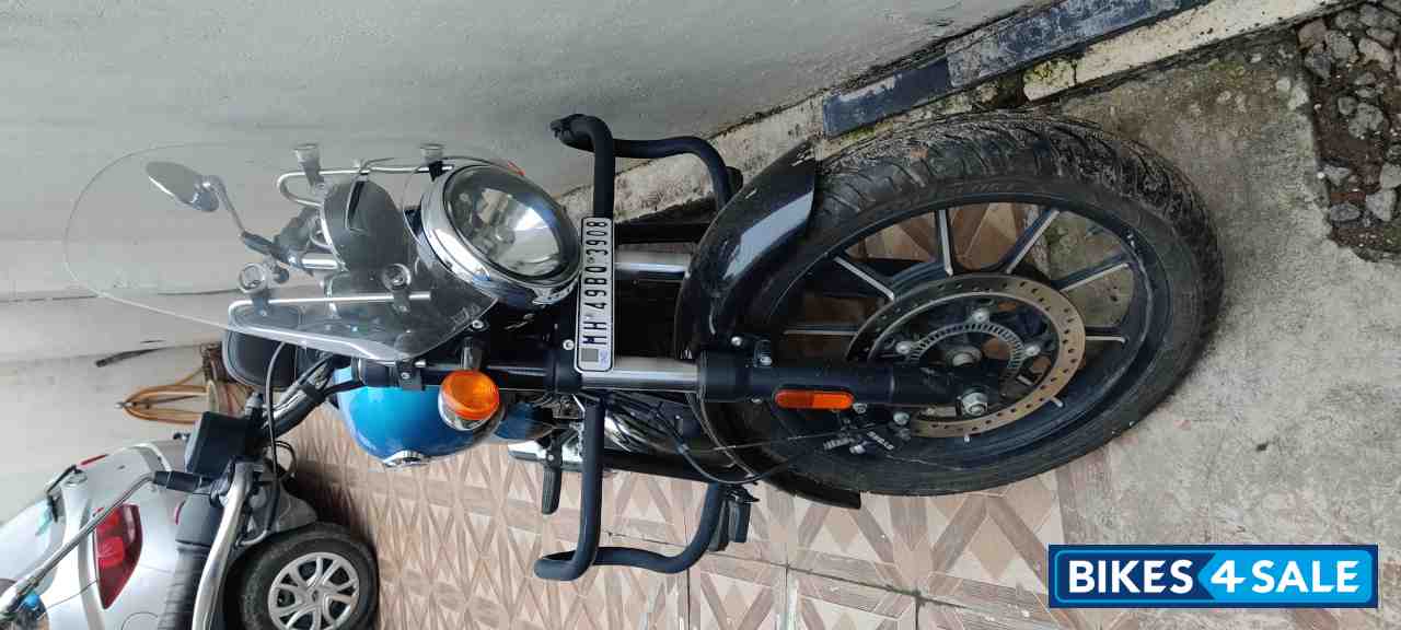 Royal Enfield Meteor 350 Supernova