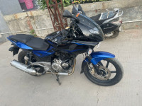Bajaj Pulsar 220 DTSFi 2016 Model