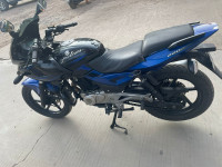 Bajaj Pulsar 220 DTSFi