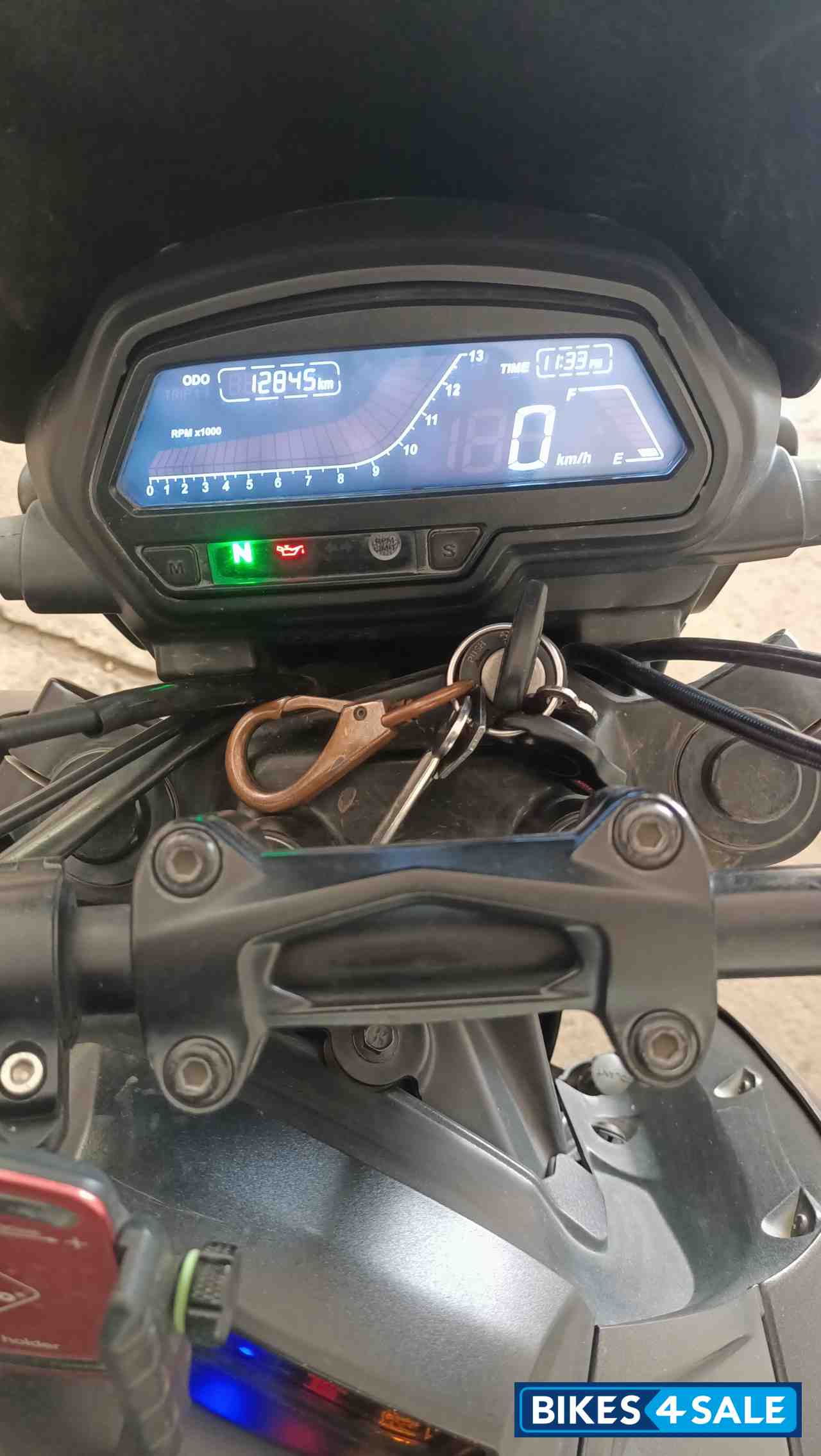 Bajaj Dominar 400 Disc