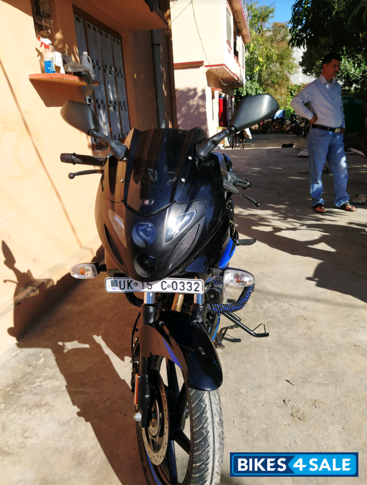 Black Blue Bajaj Pulsar 220F BS6