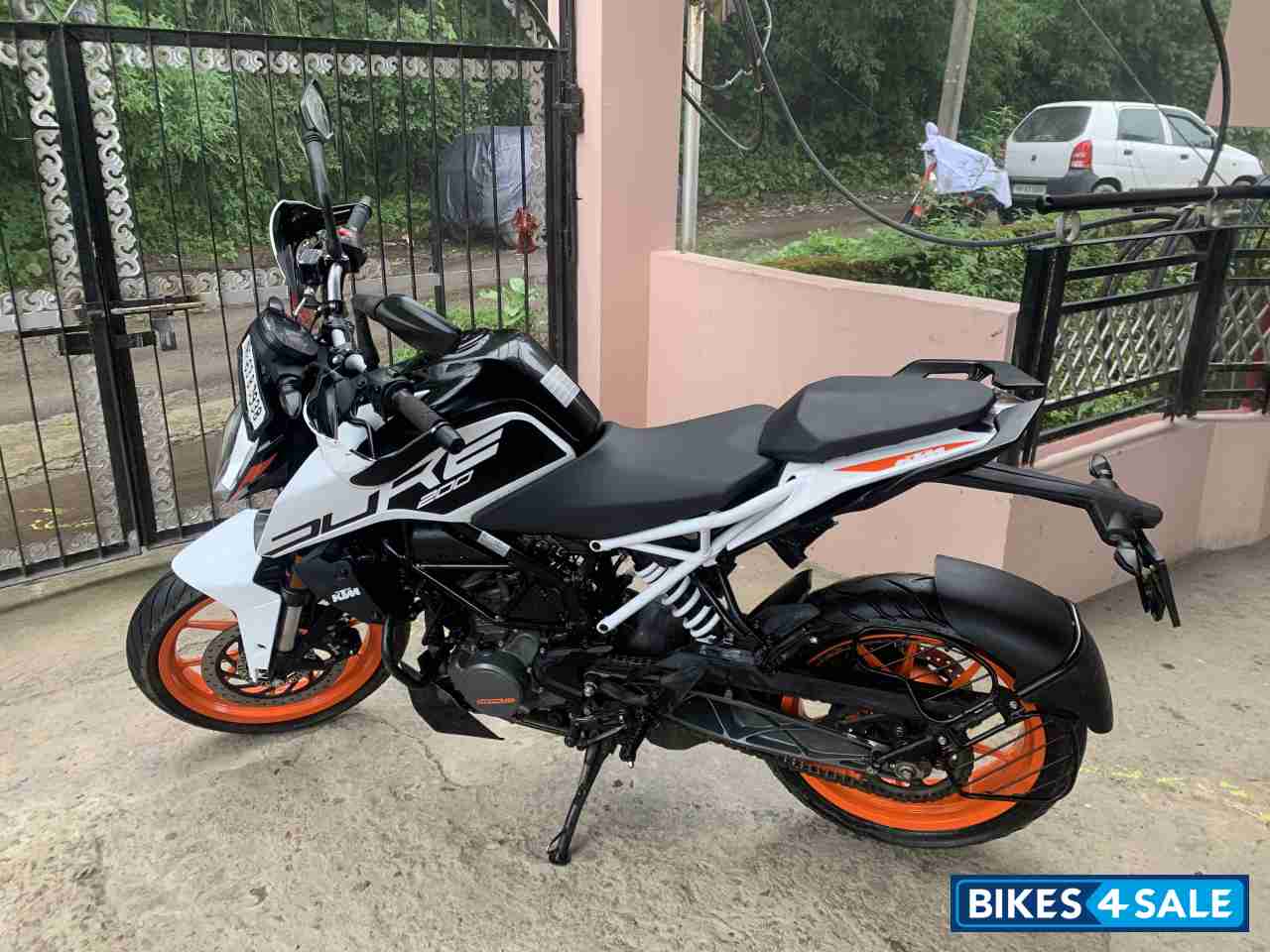 KTM Duke 200