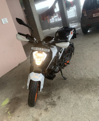 KTM Duke 200