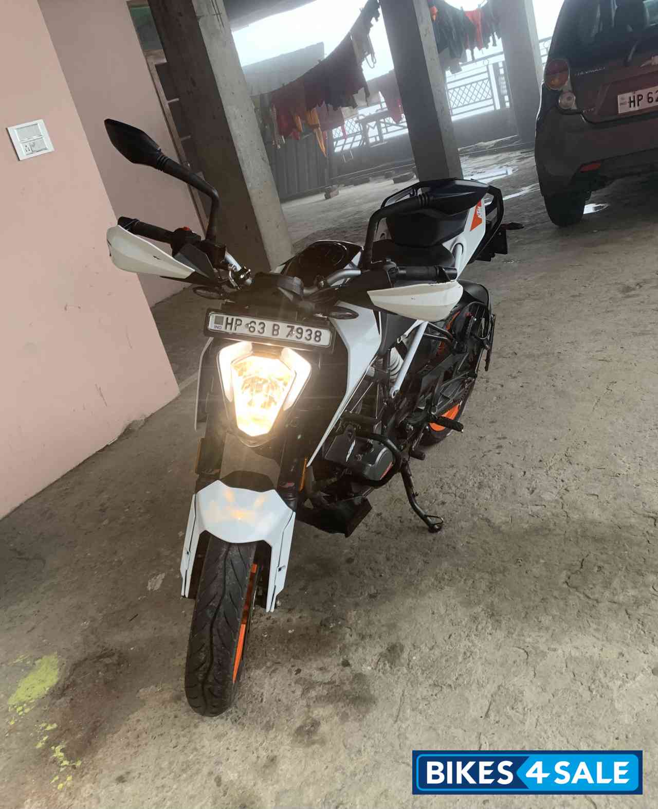 KTM Duke 200