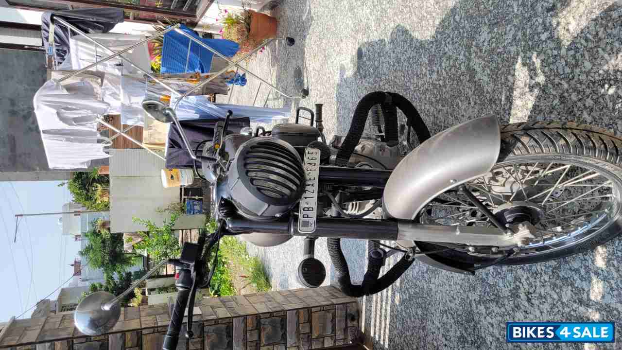 Royal Enfield Classic Gunmetal Grey