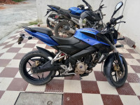 Blue Bajaj Pulsar 200 NS