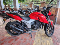 Red TVS Apache RTR 160 4V
