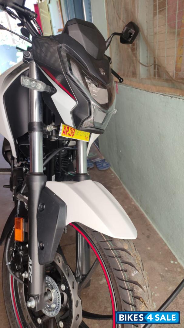 Hero Xtreme 160R BS6