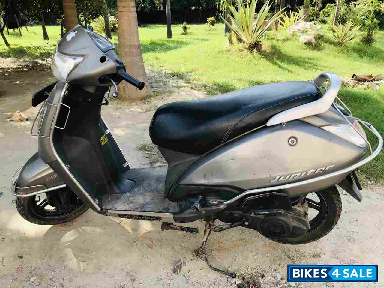 Titanium Grey TVS Jupiter BS6