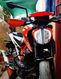 KTM Duke 390