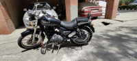 Black Royal Enfield Thunderbird TwinSpark 350