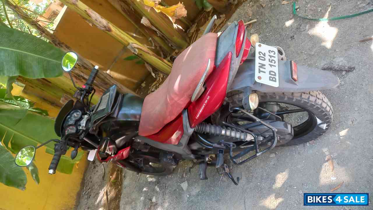 Red, Black Yamaha SZ-RR V2