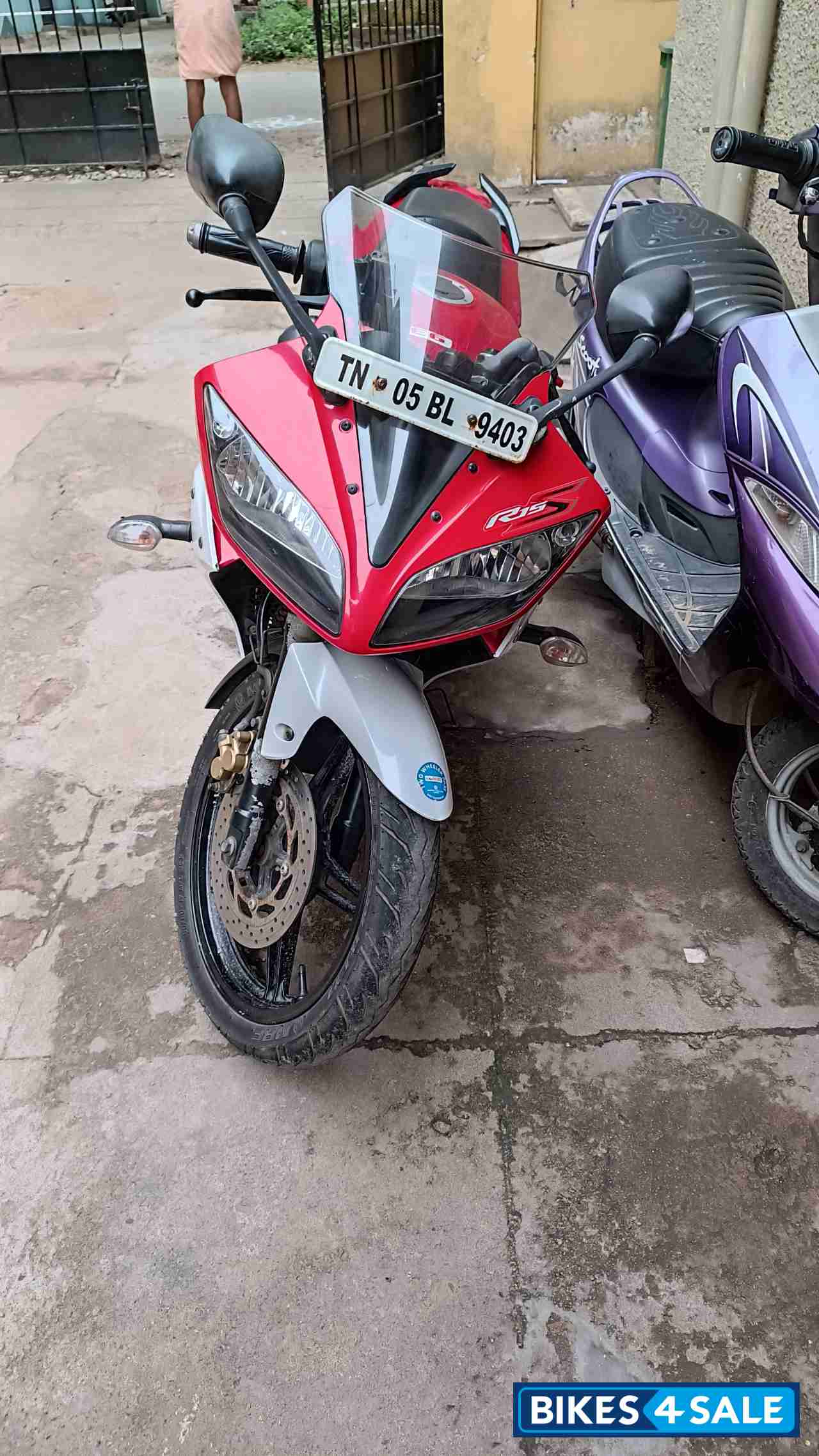 Red White Yamaha YZF R15 S