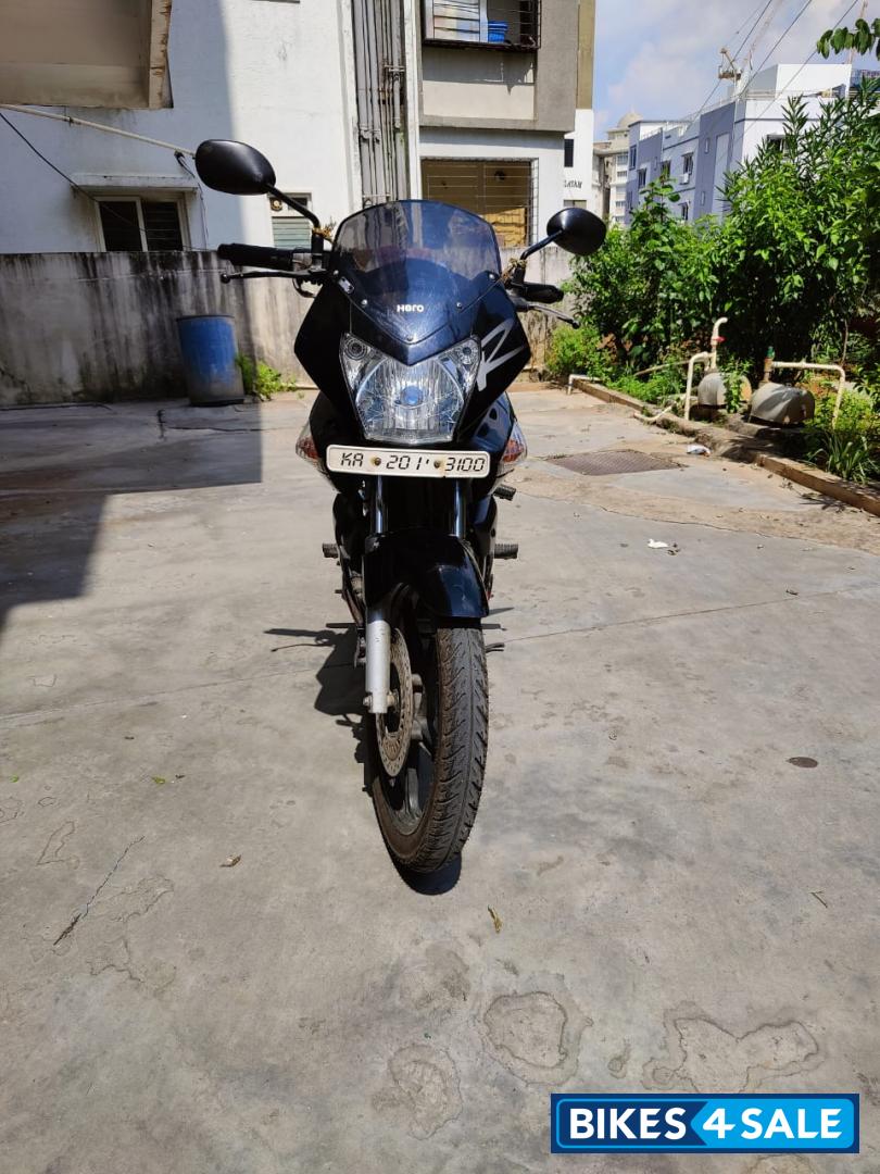 Black Hero Karizma R