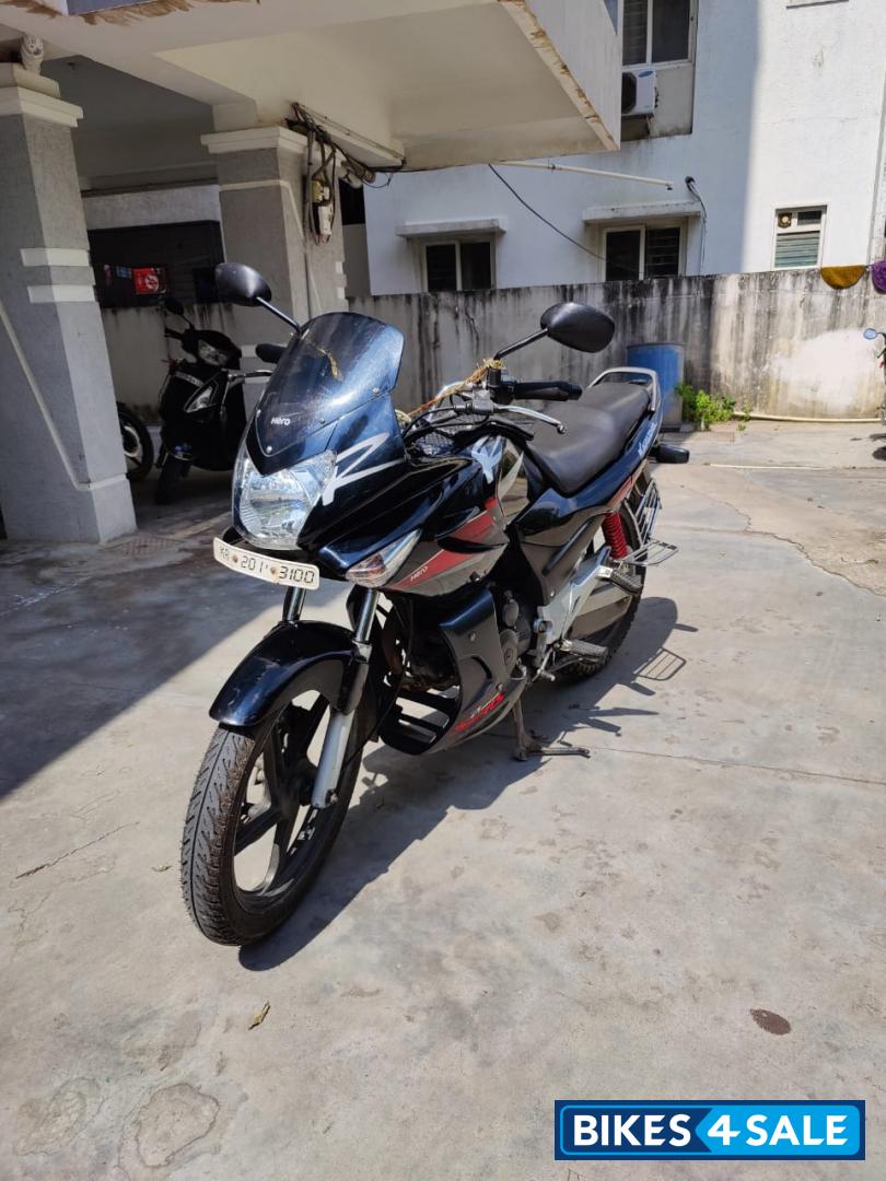 Black Hero Karizma R