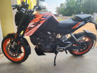 KTM Duke 125