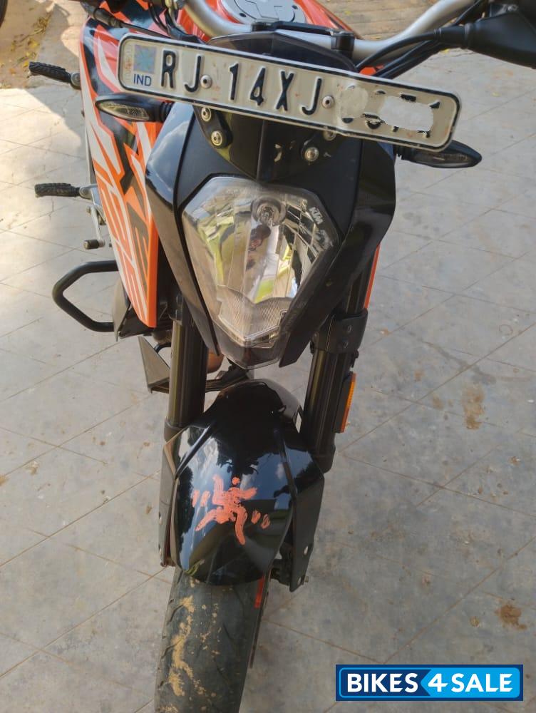 KTM Duke 125