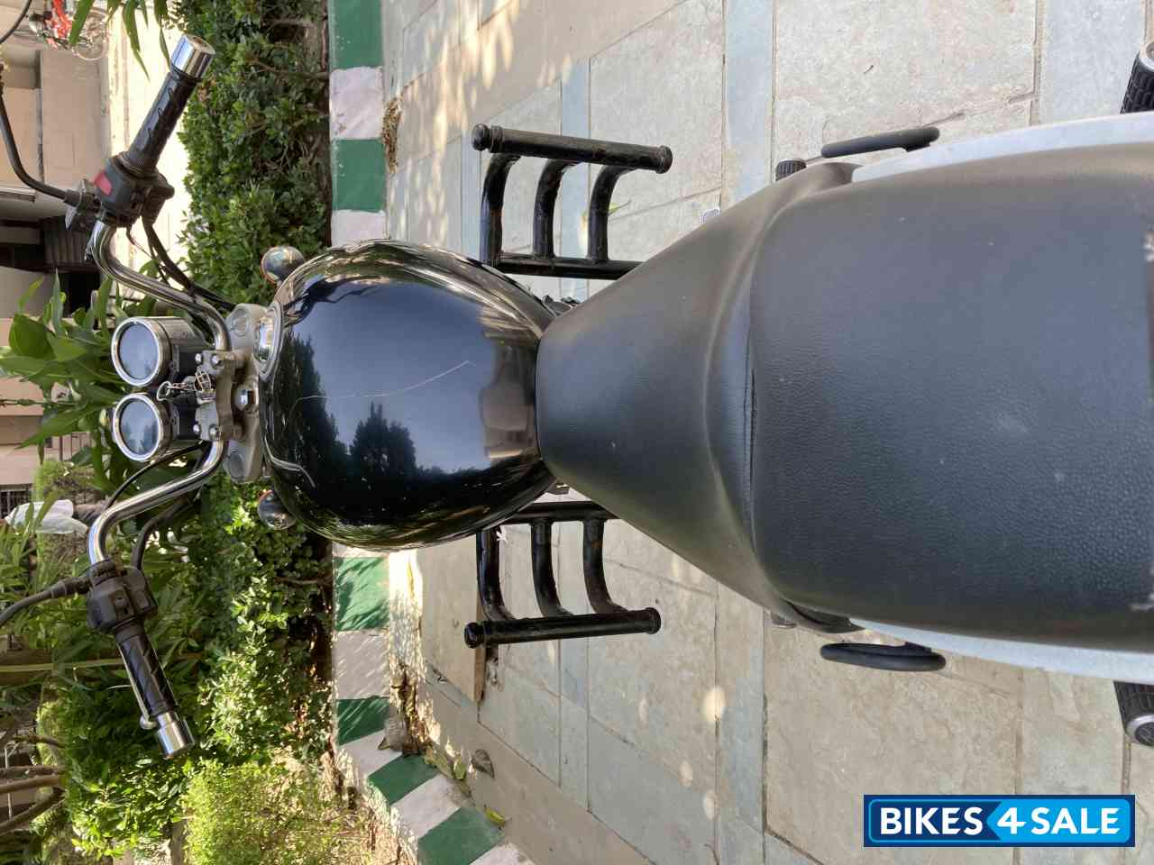 Royal Enfield Thunderbird 350