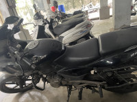 Bajaj Pulsar 220 DTSFi