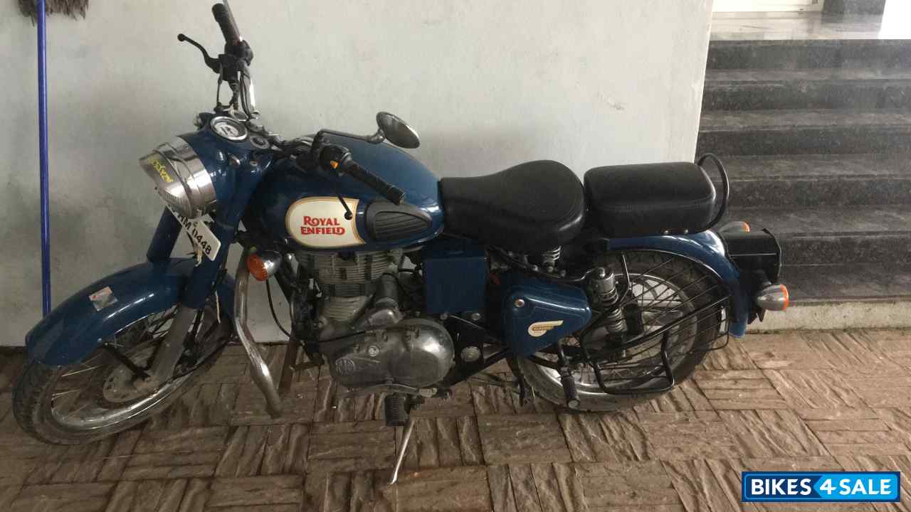 Blue Lagoon Royal Enfield Classic 350 BS VI