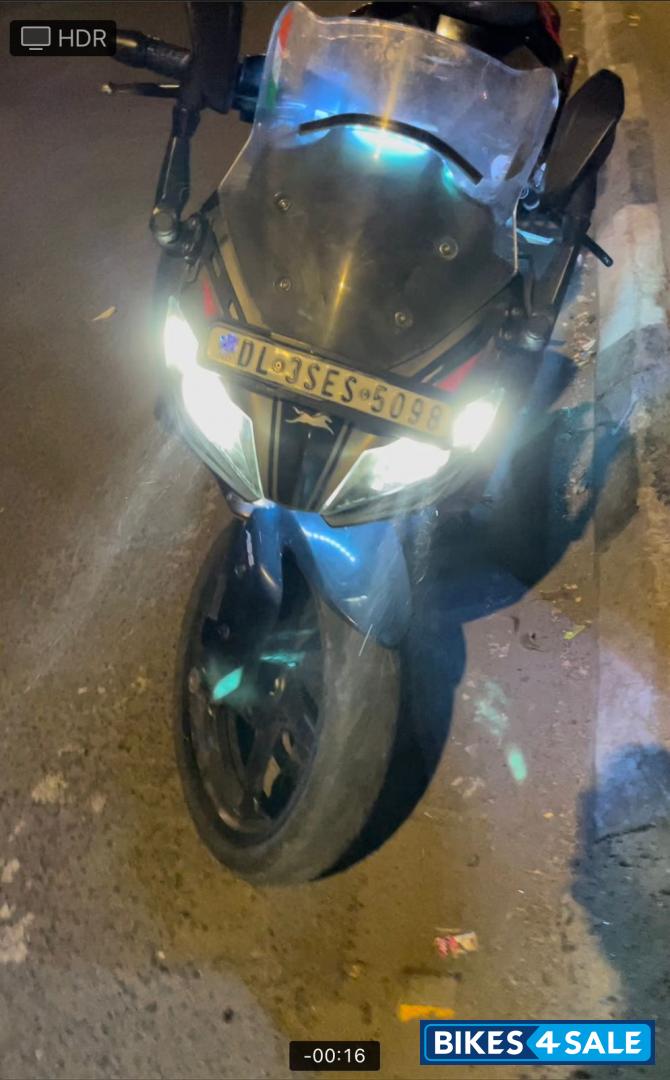 Black TVS Apache RR 310 2020