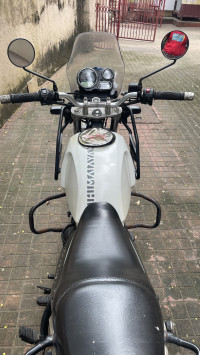 White Royal Enfield Himalayan