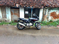 Bajaj Pulsar 220F