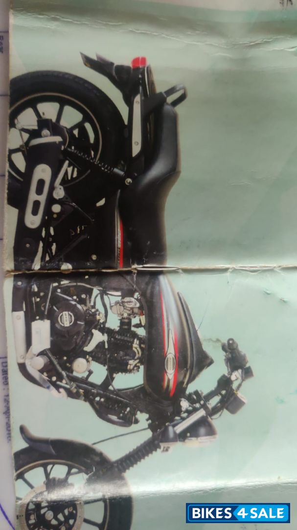 Bajaj Avenger Street 220