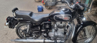 Black Royal Enfield Bullet Standard 500