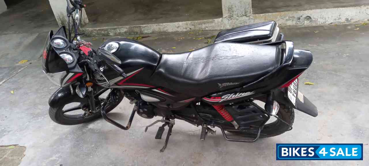 Honda Shine