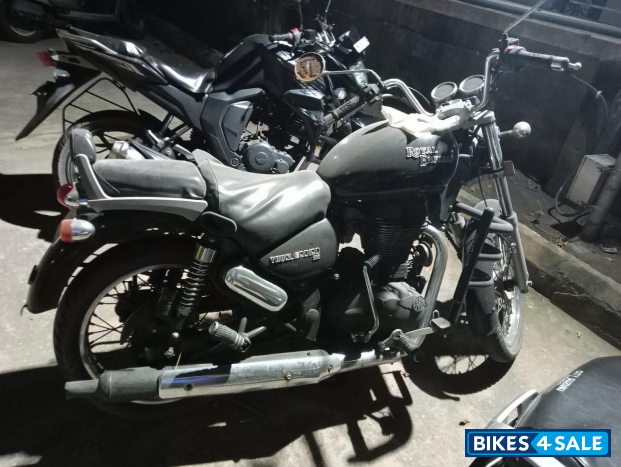 Royal Enfield Thunderbird 350