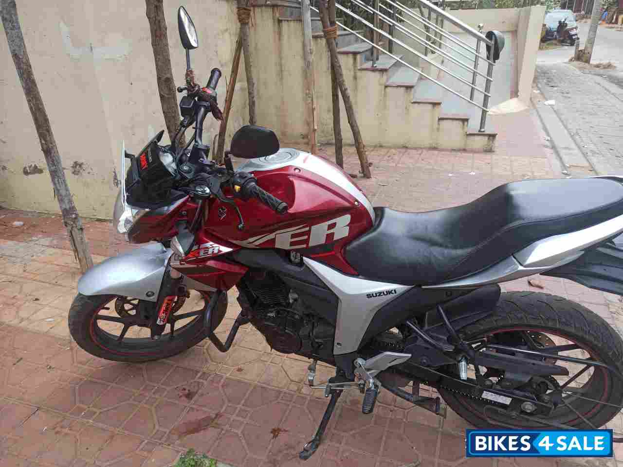 Mehroon Red Suzuki Gixxer ABS