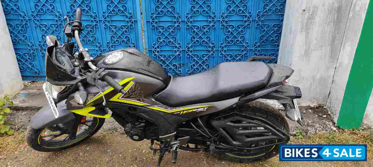 Honda CB Hornet 160R