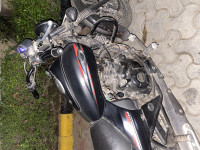 Black Bajaj Avenger Street 220