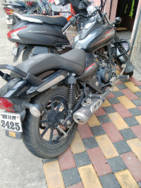 Bajaj Avenger Street 220  Model