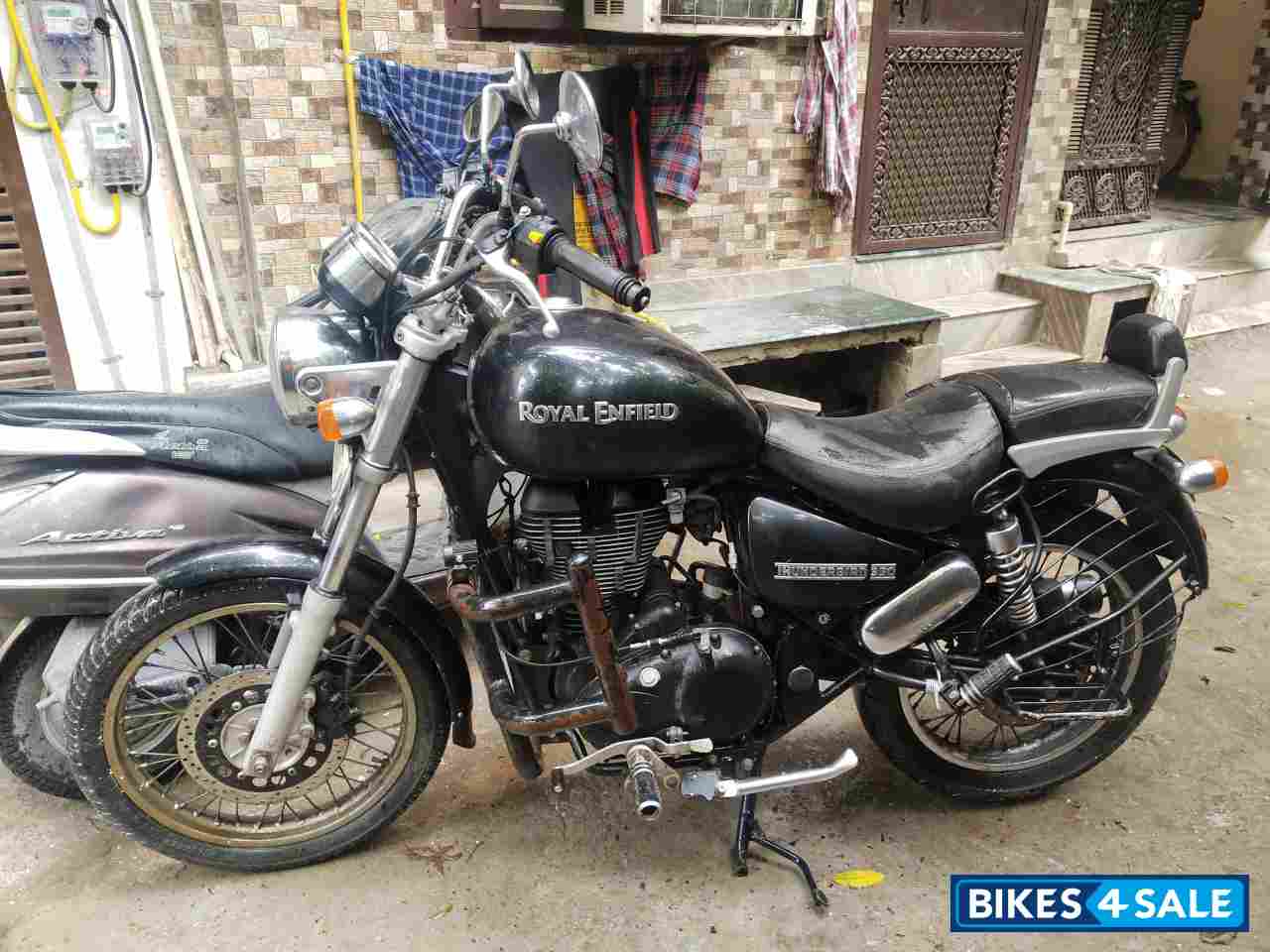 Royal Enfield Thunderbird 350