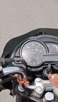 B Maroon Bajaj Discover 100T