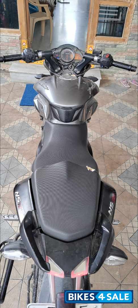 Bajaj Pulsar NS 160 Bajaj Pulsar NS 160