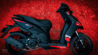 Black Aprilia SR 150 Carbon