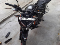 Black TVS Raider 125