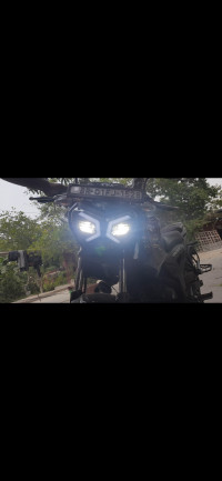 Black TVS Raider 125