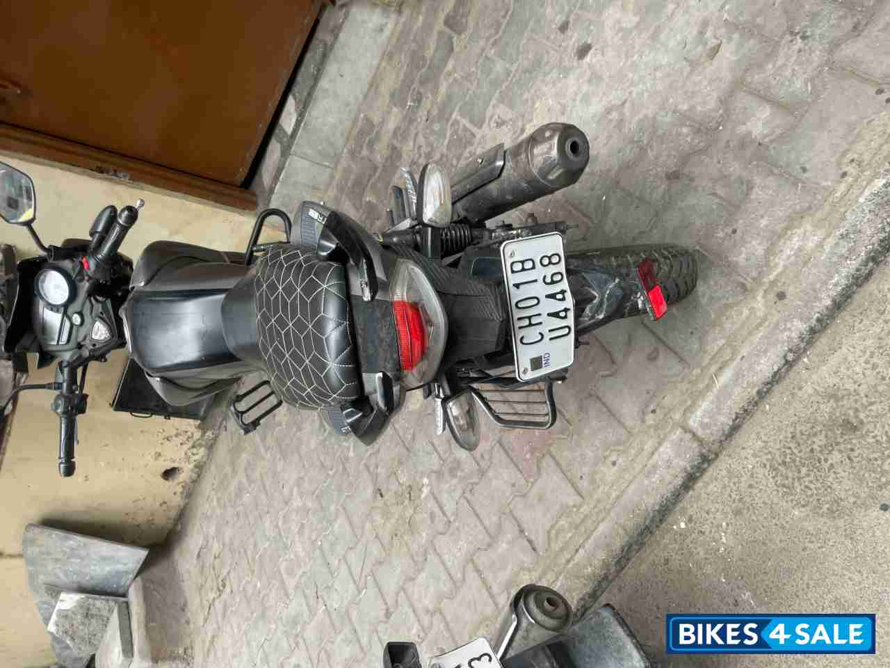 TVS Apache RTR 160 4V