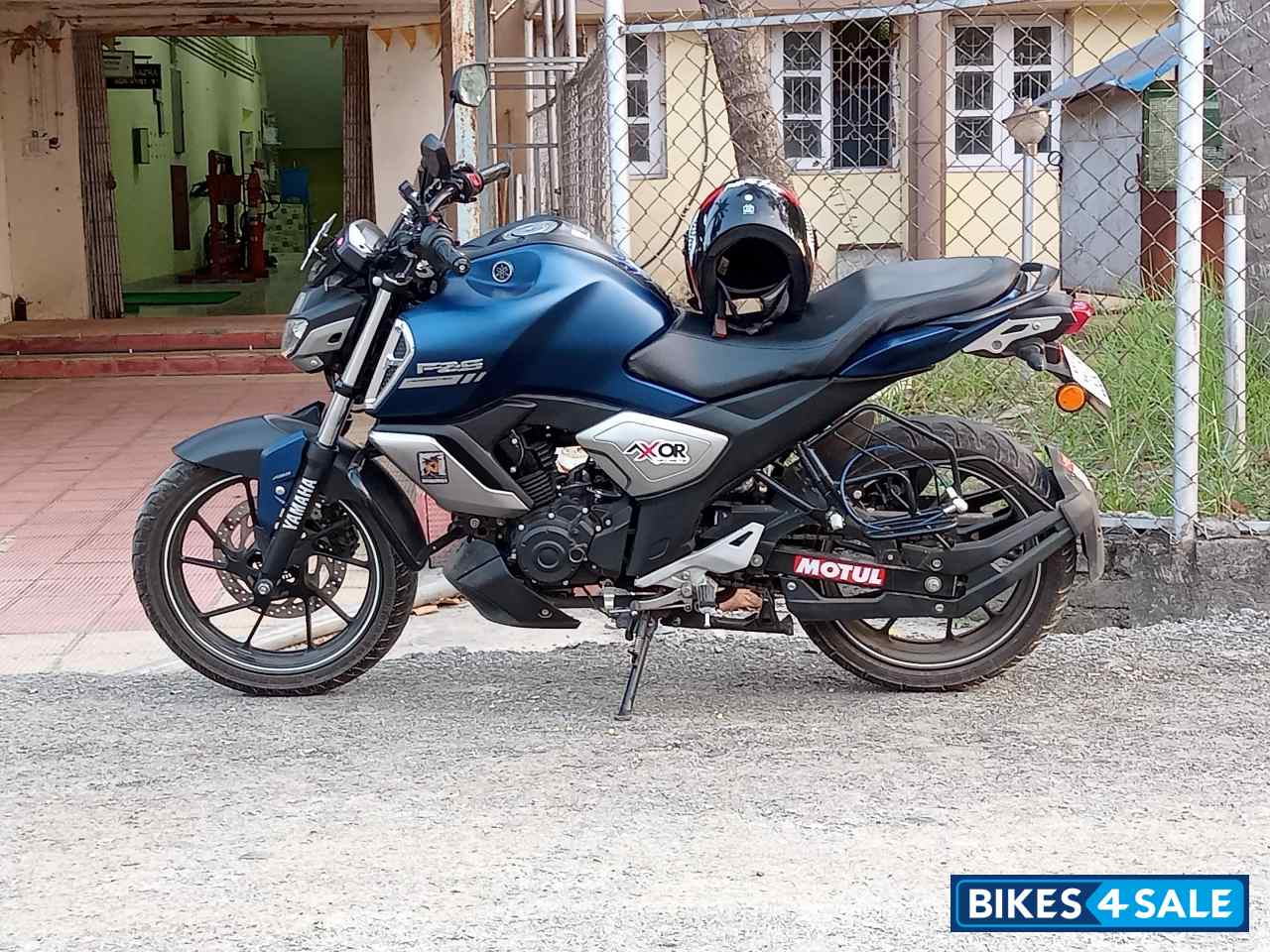 Mat Dark Purplish Blue Yamaha FZ-S FI V3