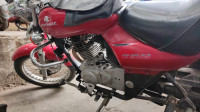 Bajaj Avenger 220 DTS-i