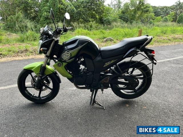 Black And Green Yamaha FZ-S