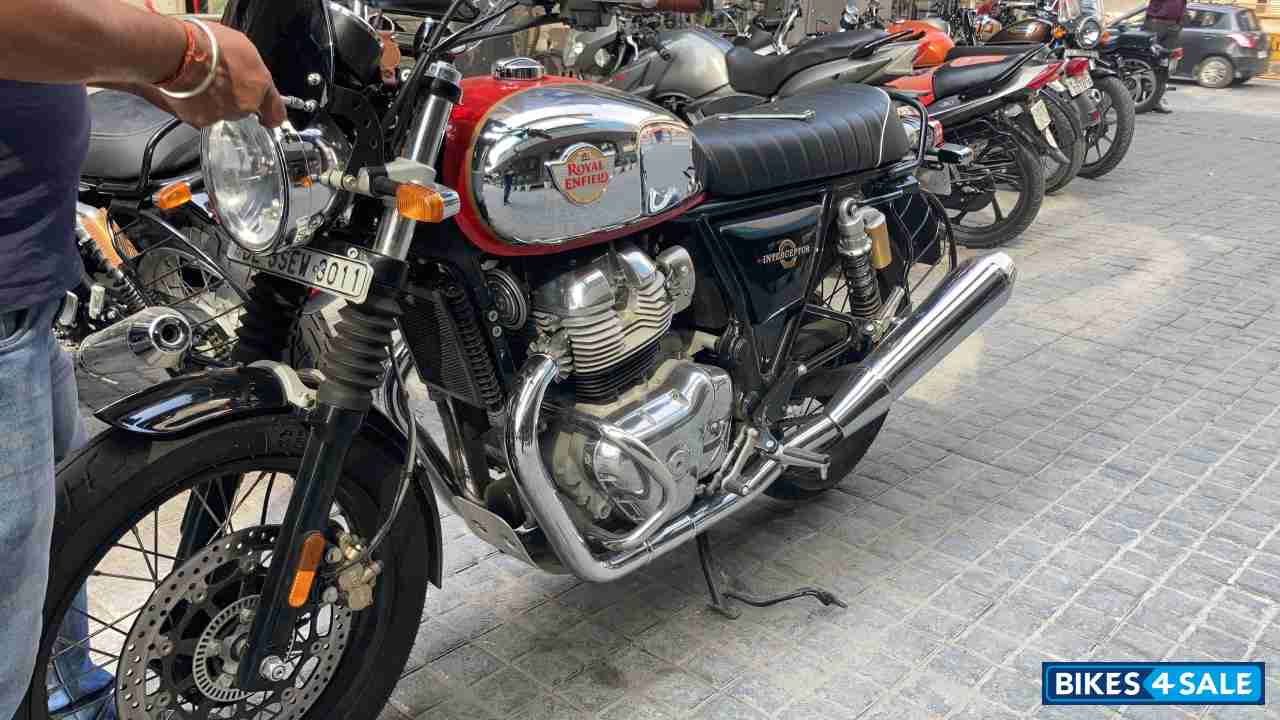 Royal Enfield Interceptor 650 Twin